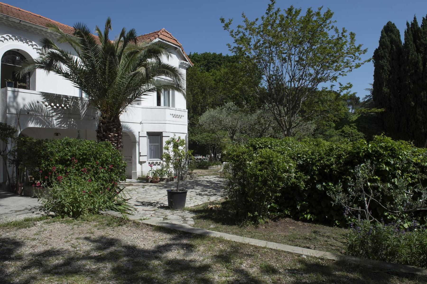 La Villa Plaisance - Maison Et Chambres D Hotes A Proximite De Chateaneuf-Du-Pape Bédarrides エクステリア 写真