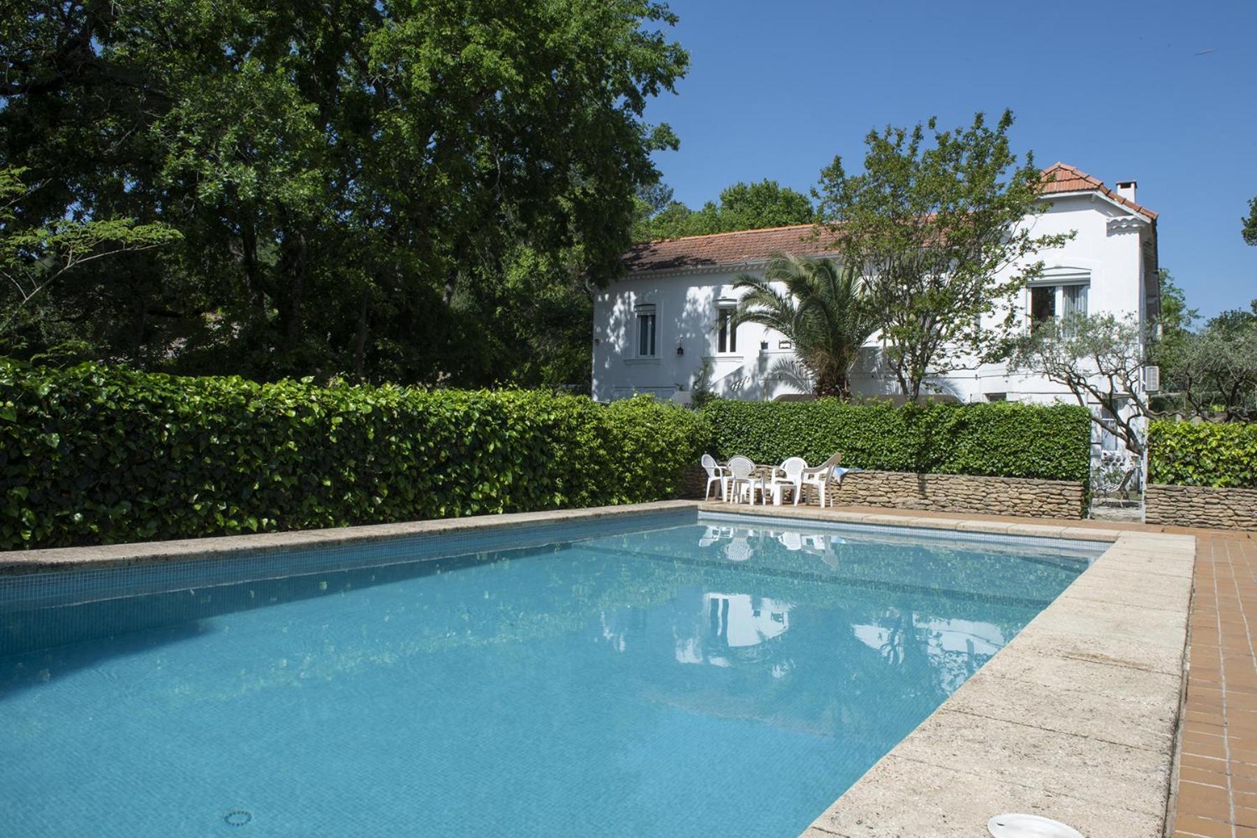 La Villa Plaisance - Maison Et Chambres D Hotes A Proximite De Chateaneuf-Du-Pape Bédarrides エクステリア 写真